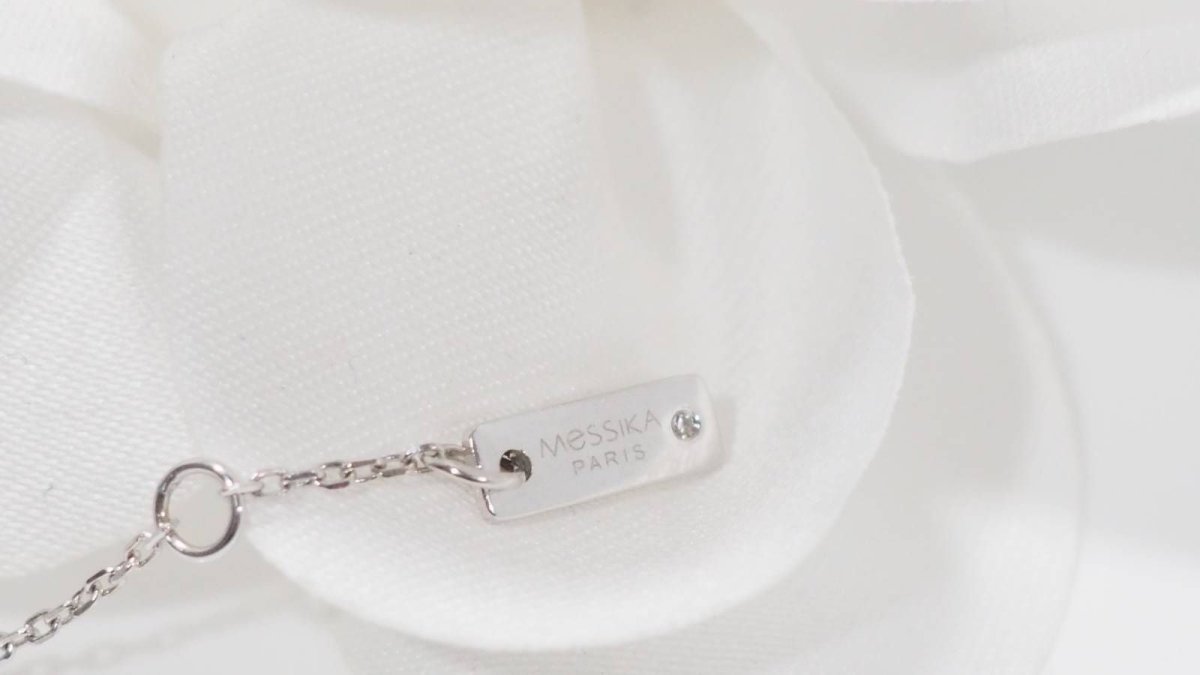 Collier Messika "Snake" en or blanc et diamants - Castafiore