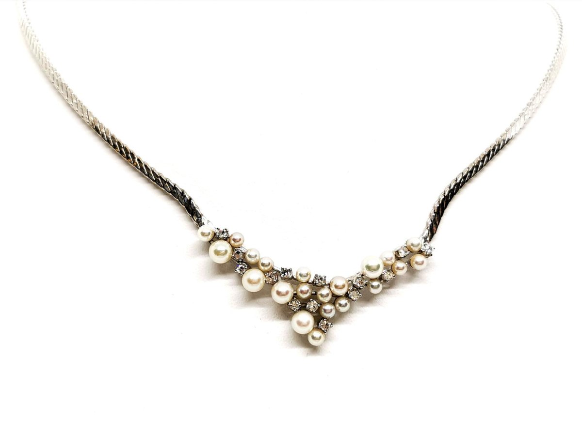 Collier Motif perles et diamants en or blanc - Castafiore