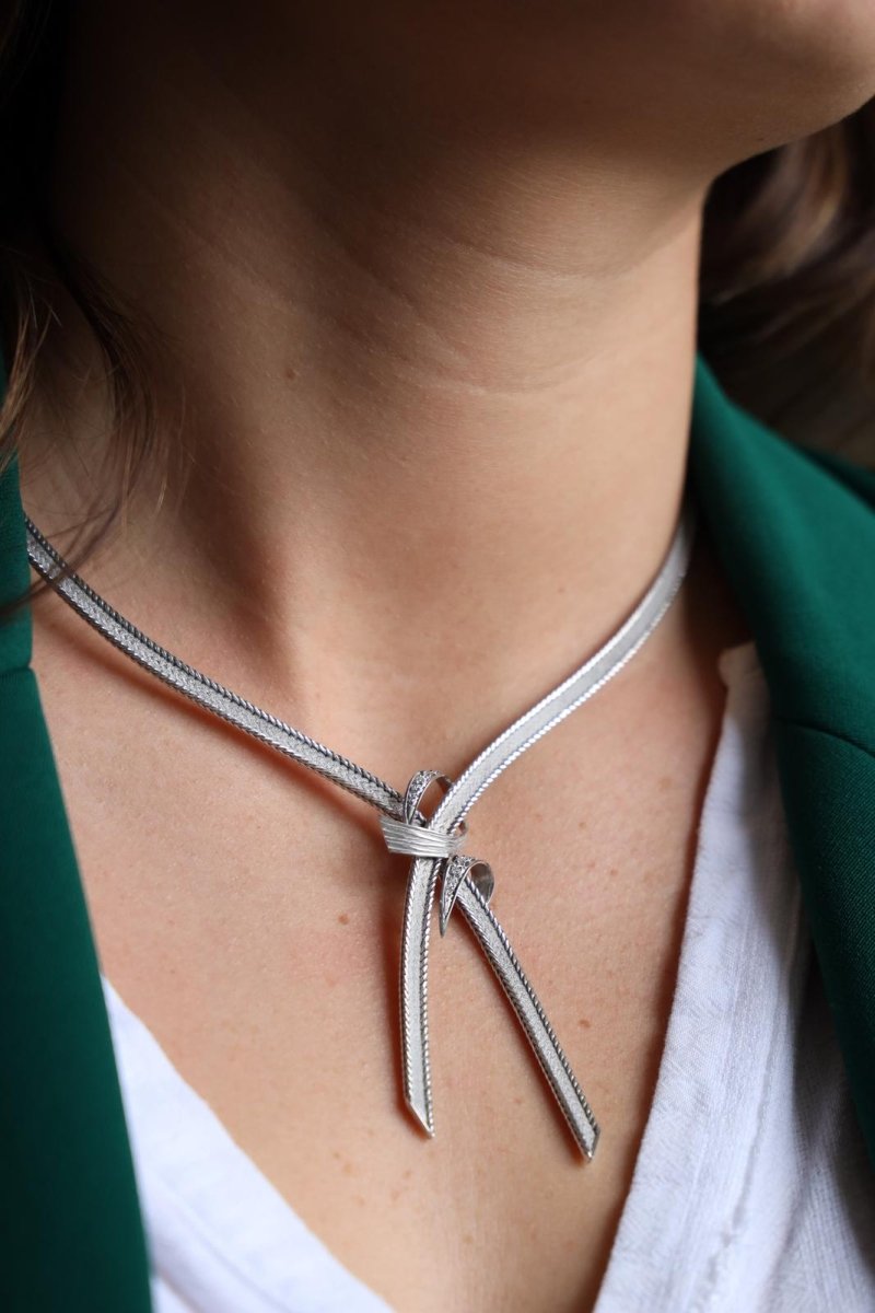 Collier Négligé ruban en or blanc - Castafiore