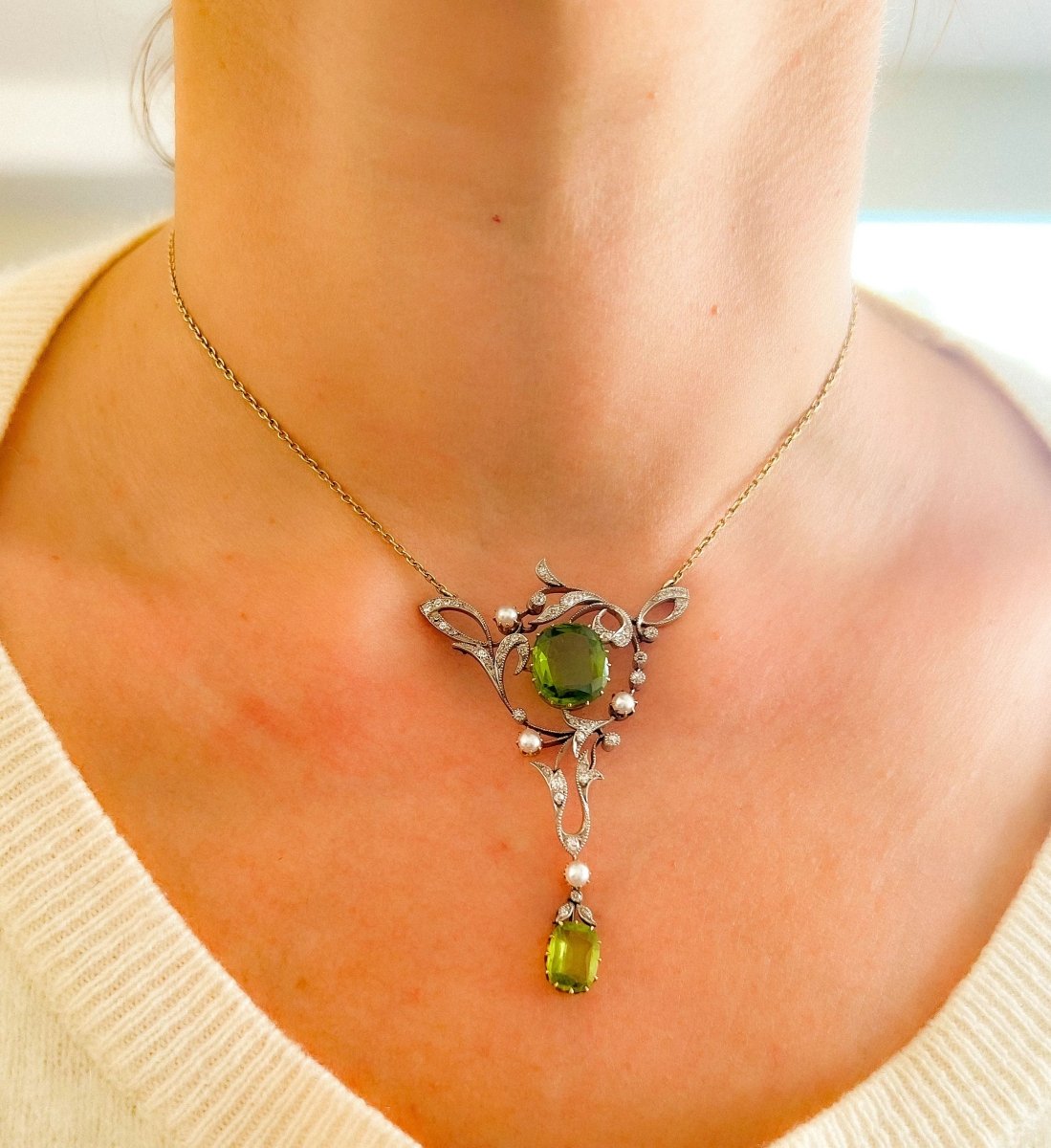 Collier or jaune et Argent Napoléon III orné de Péridot - Castafiore