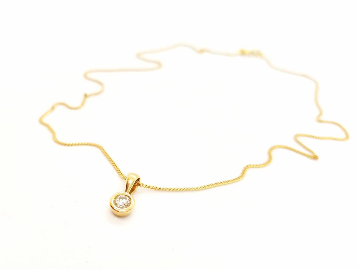 Collier Pendentif en or jaune et diamant - Castafiore