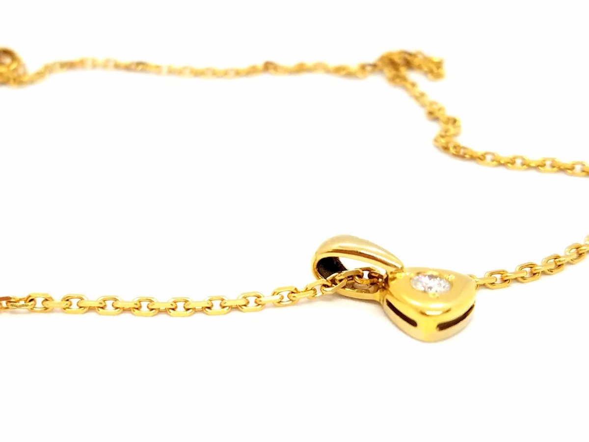 Collier Pendentif en or jaune et diamants - Castafiore