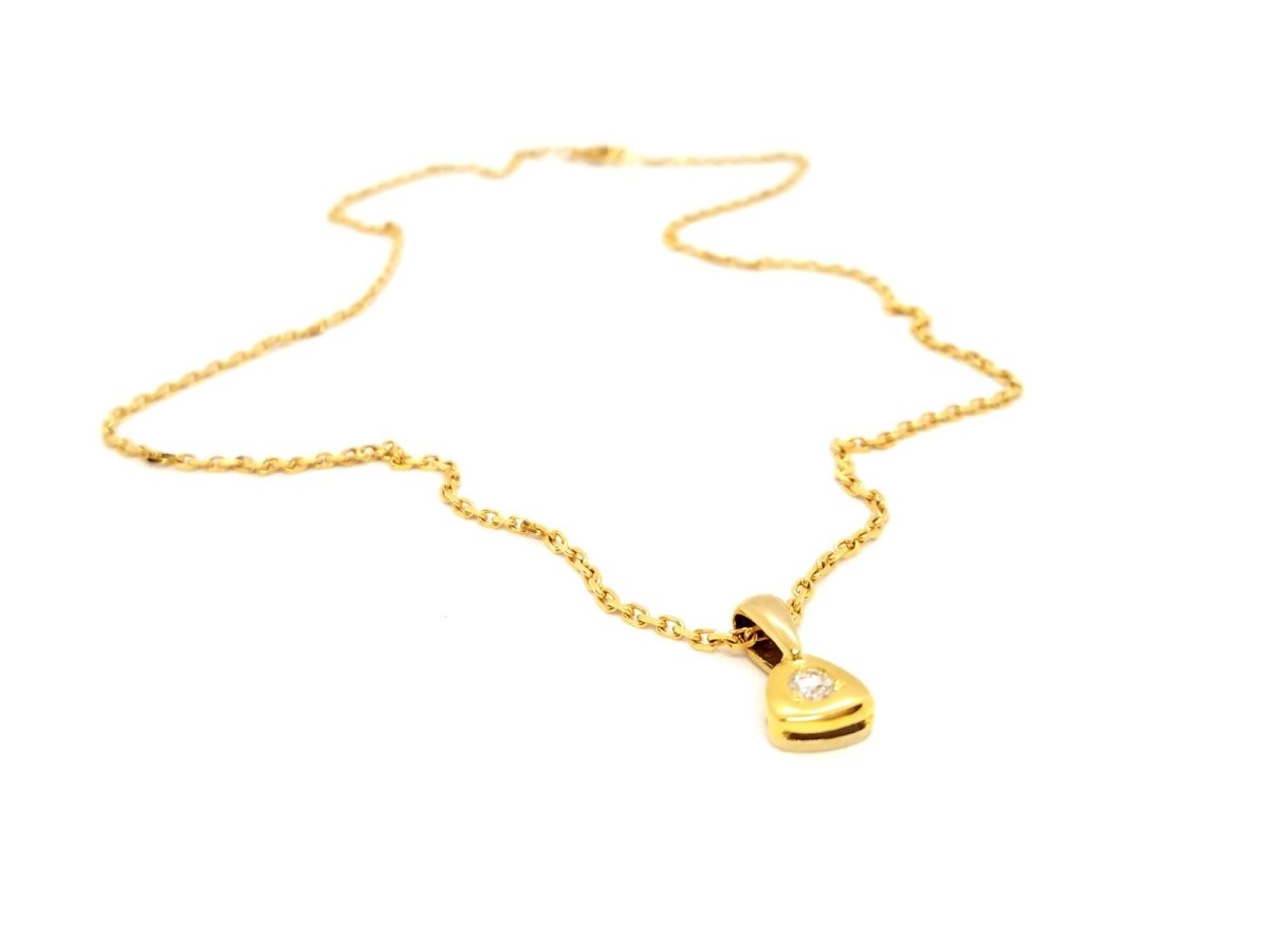 Collier Pendentif en or jaune et diamants - Castafiore