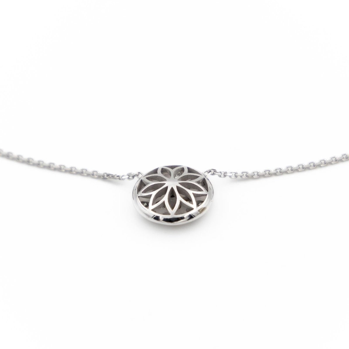 Collier Pendentif rond en or blanc et diamant - Castafiore