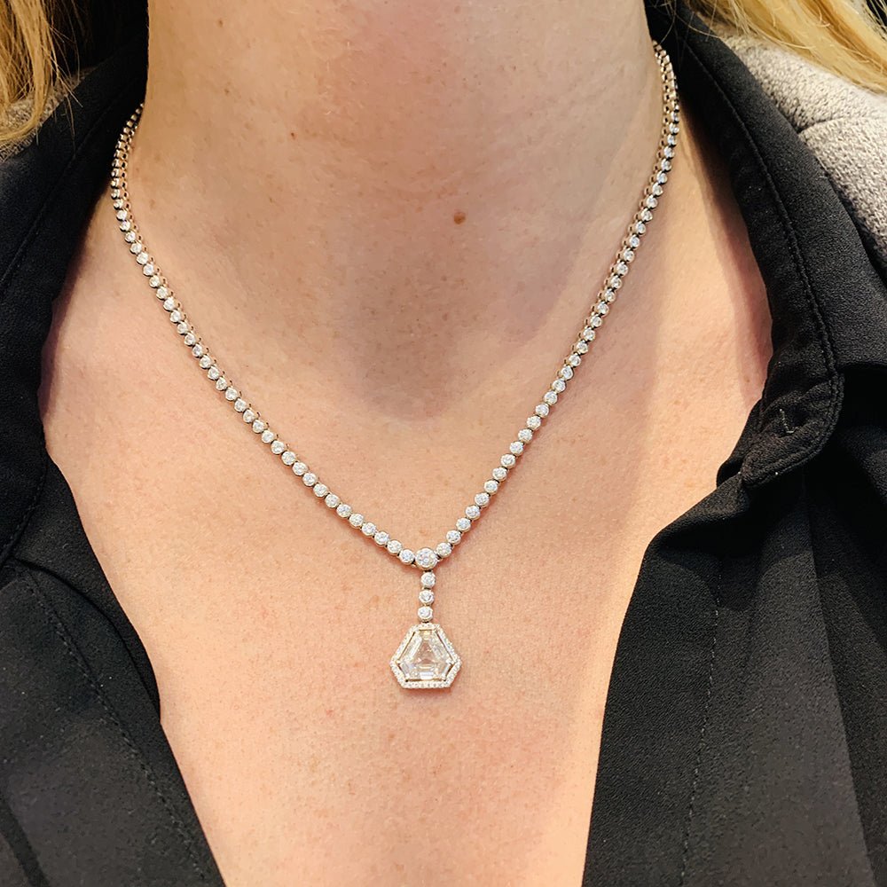 Collier rivière de diamants en or blanc - Castafiore