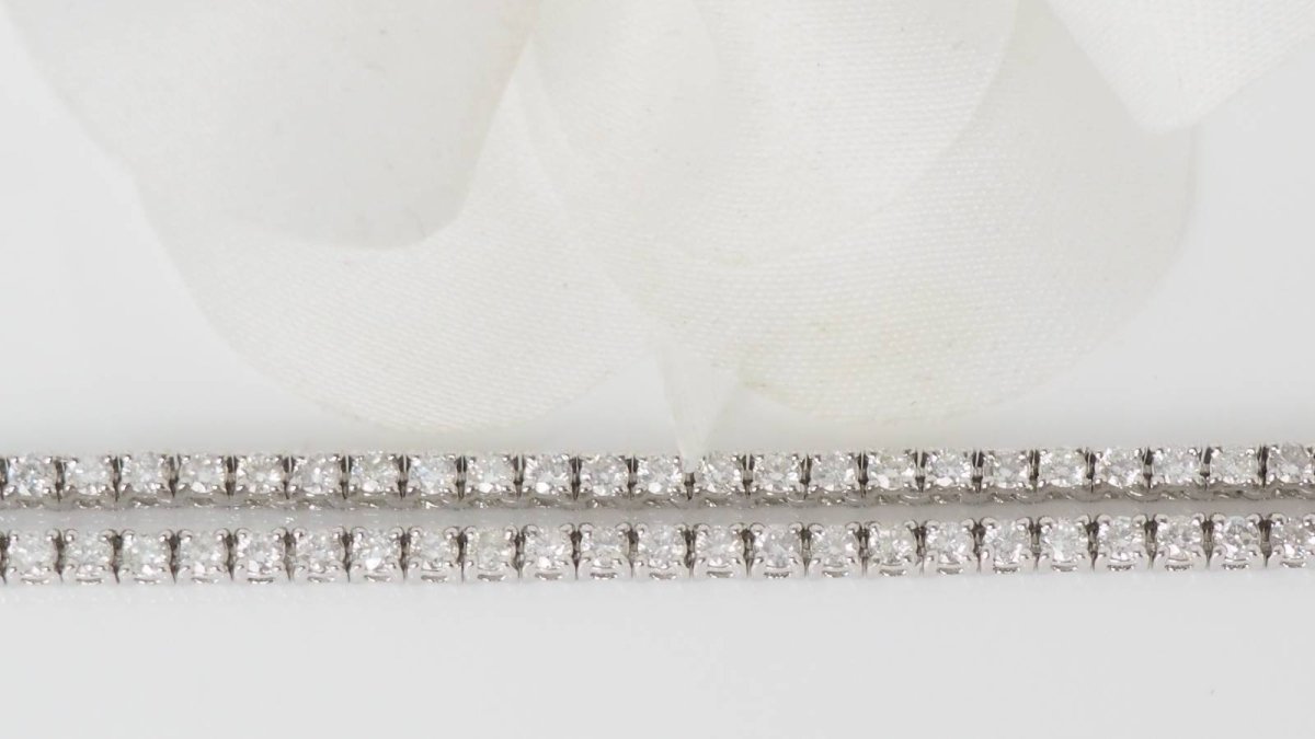 Collier rivière en or blanc et diamants 4.40cts - Castafiore