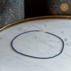 Collier Sautoir rang de billes de saphirs - Castafiore