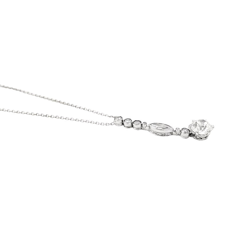 Collier style Art Déco en or blanc platine et diamants - Castafiore