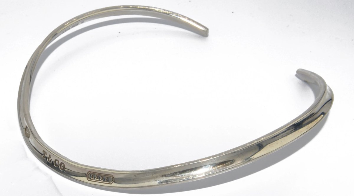 Collier torque en argent de la maison Tiffany - Castafiore