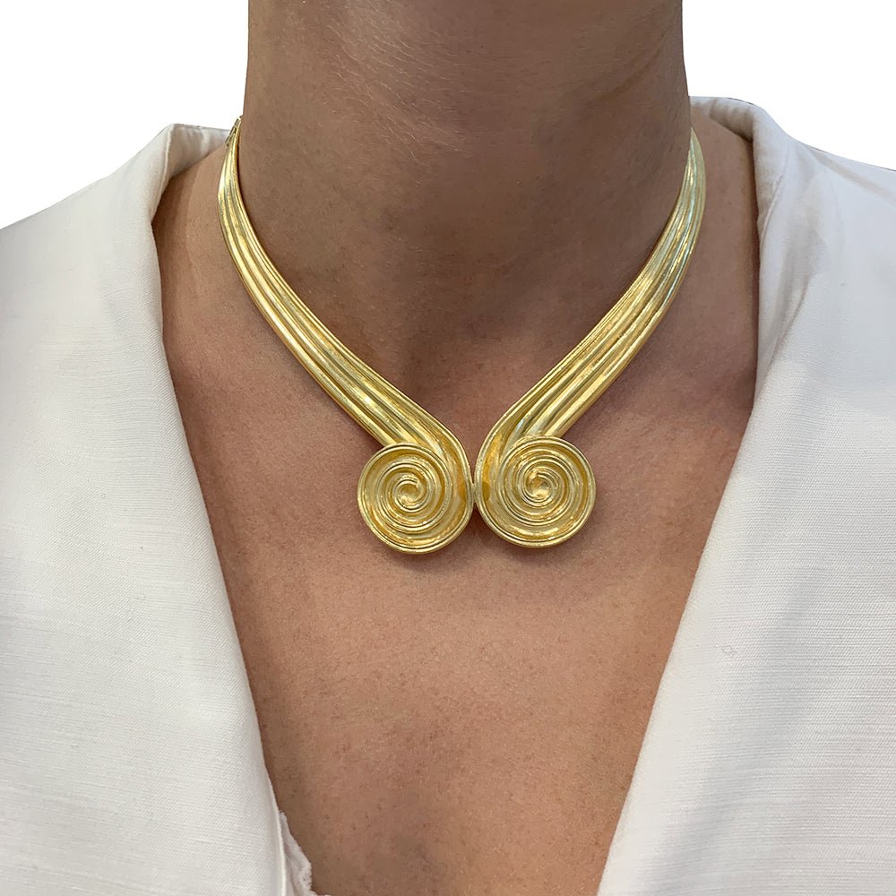 Collier Torque LALAOUNIS en or jaune - Castafiore