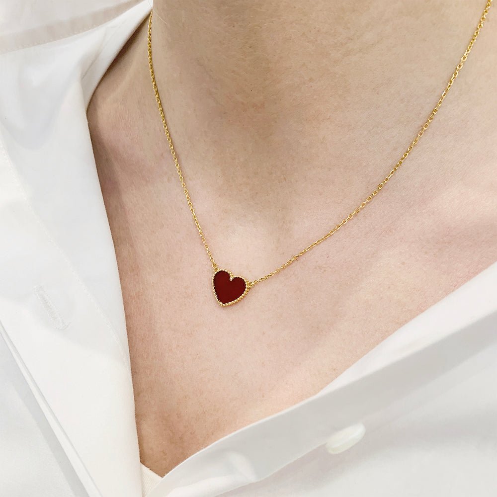 Van Cleef & Arpels necklace, “Lucky Alhambra Heart”, carnelian