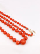 Collier vintage en or jaune et perles de corail rouge - Castafiore