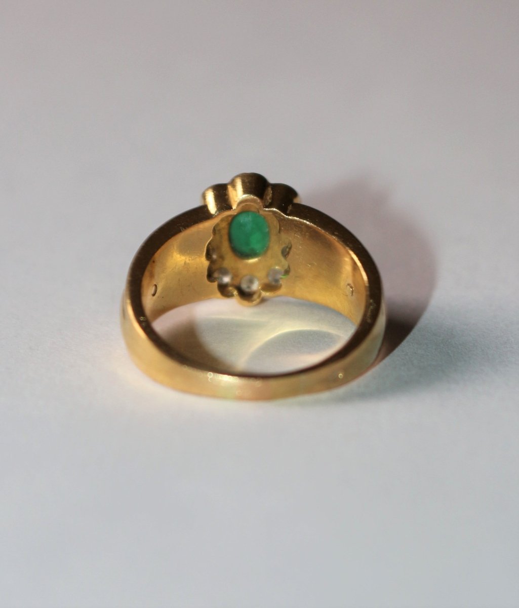 Korloff Bague Marguerite émeraude Diamants - Castafiore
