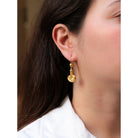 LALAOUNIS - Paire de boucles d’oreilles dormeuses en or jaune - Castafiore