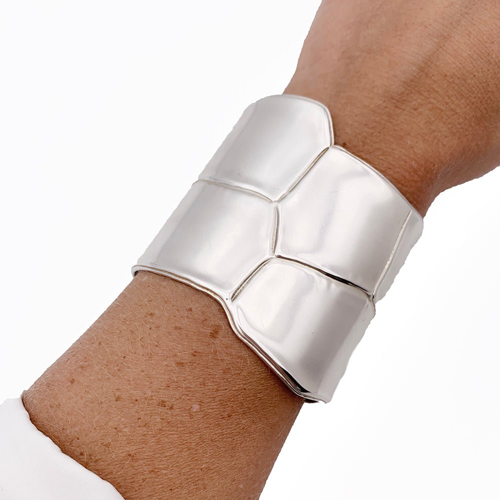 Manchette Hermès, "Niloticus Eclat", argent. - Castafiore