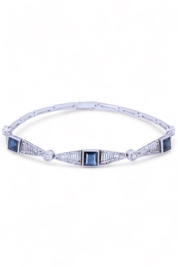 Bracelet Art-déco en or blanc, saphirs et diamants