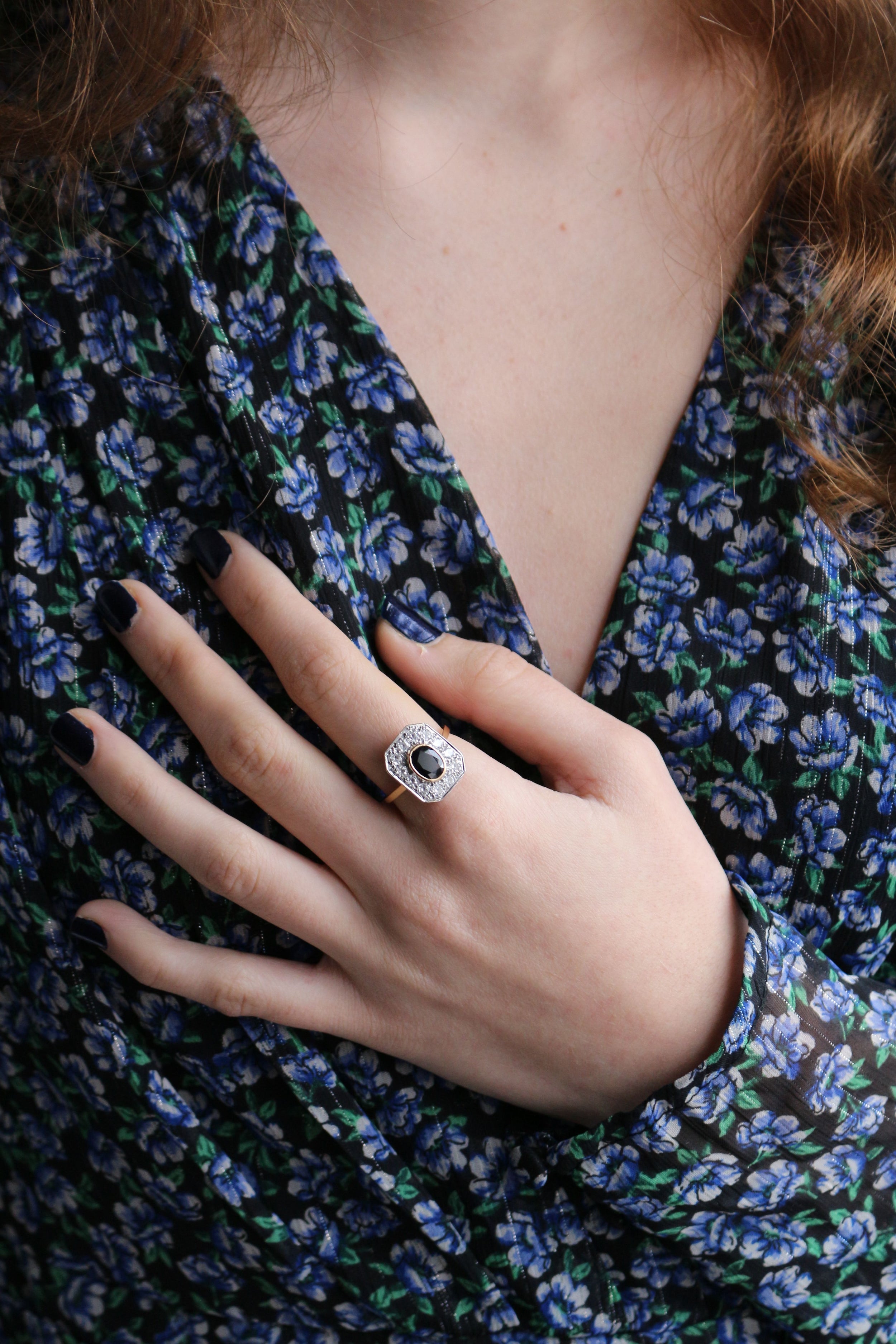 Bague Art Déco Saphir à Pans Coupés