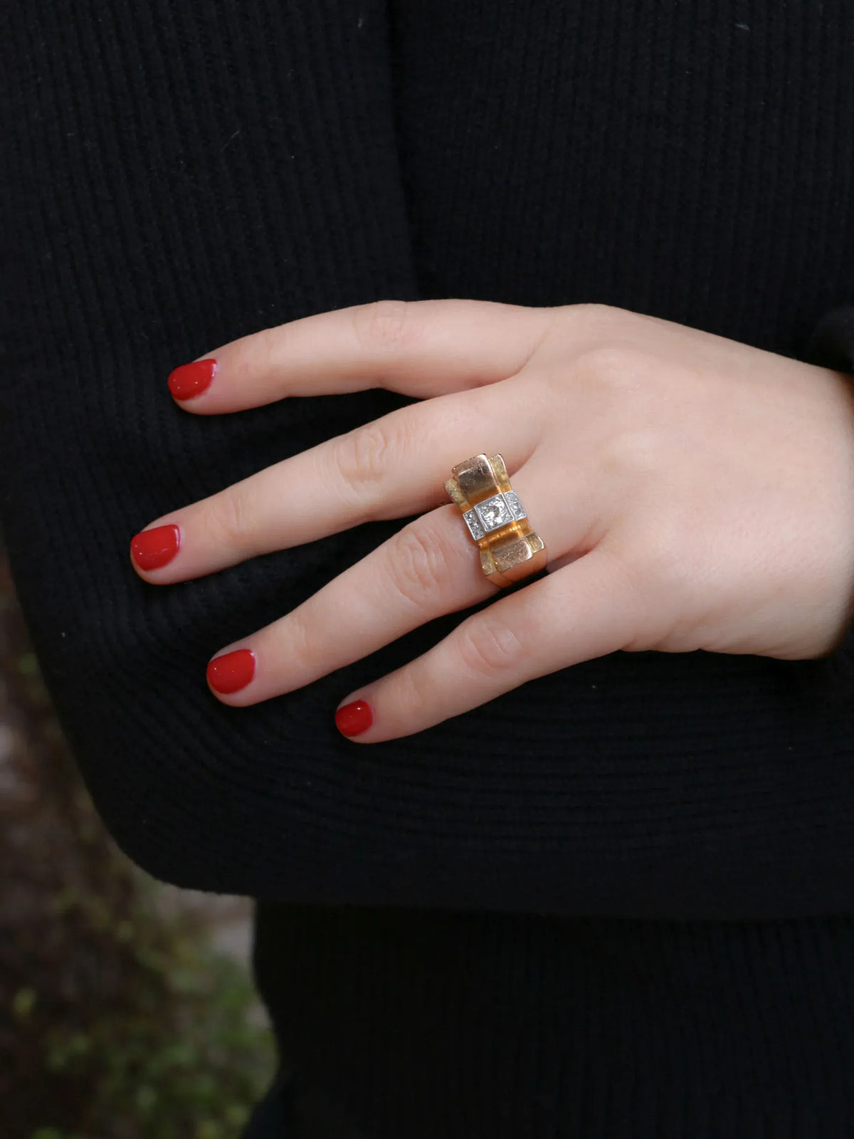 Bague Tank en or jaune, platine et diamant