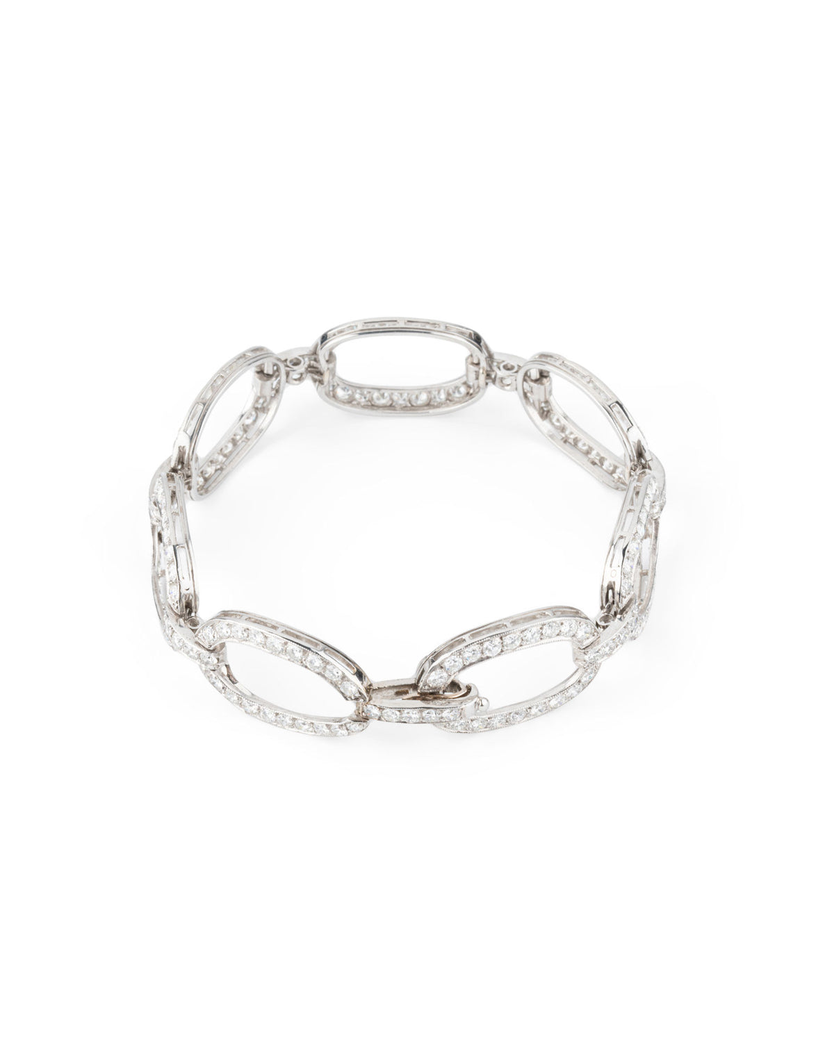 Bracelet Art déco  en platine et diamants