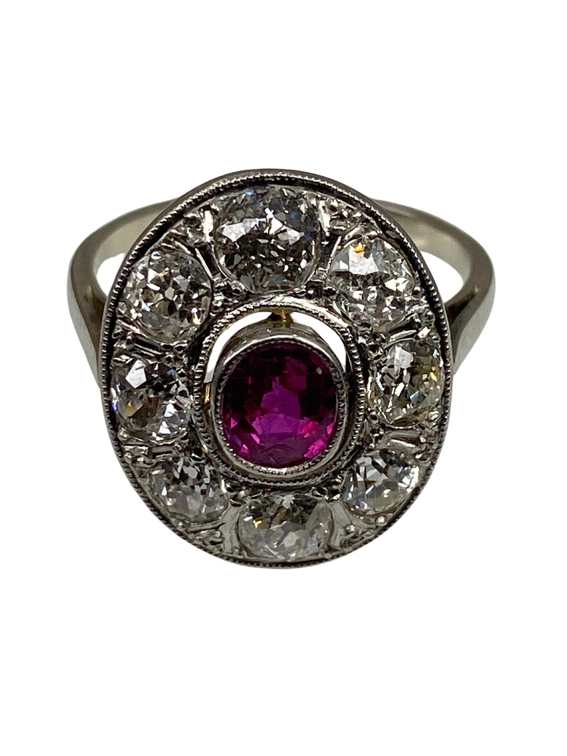 Bague Pompadour en Or Blanc, Rubis et Diamants