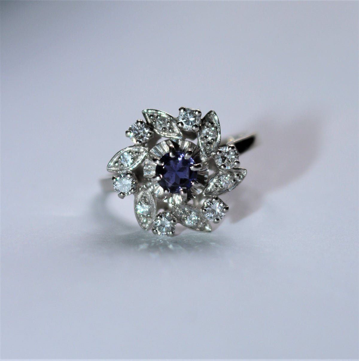 Bague Fleur Tourbillon Diamants