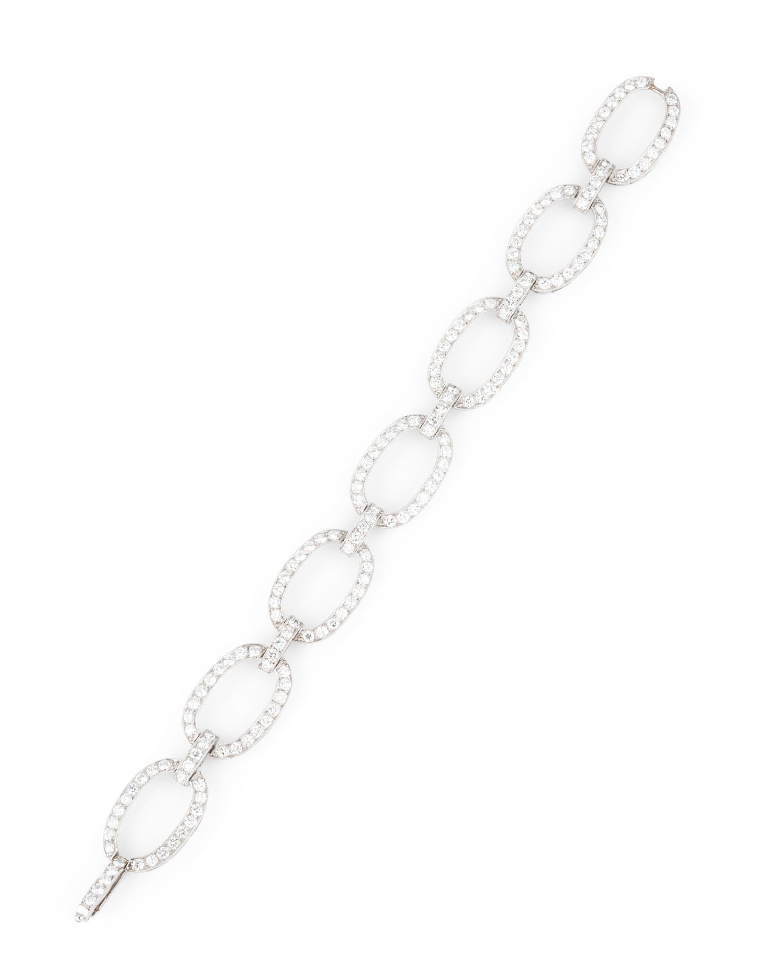 Bracelet Art déco  en platine et diamants