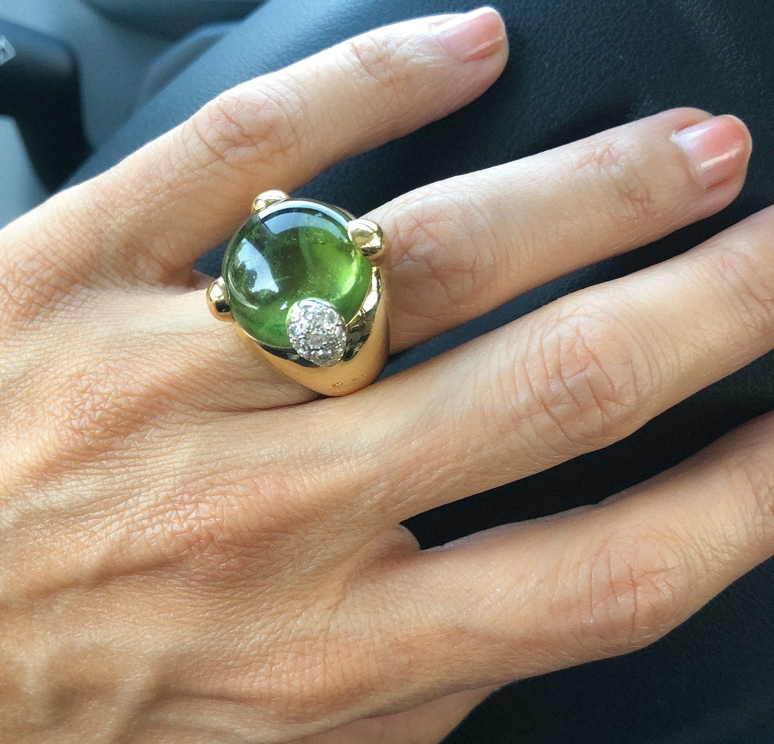 Bague or Jaune Peridot signée Pomellato