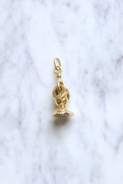 Old Victorian seal stamp pendant in yellow gold
