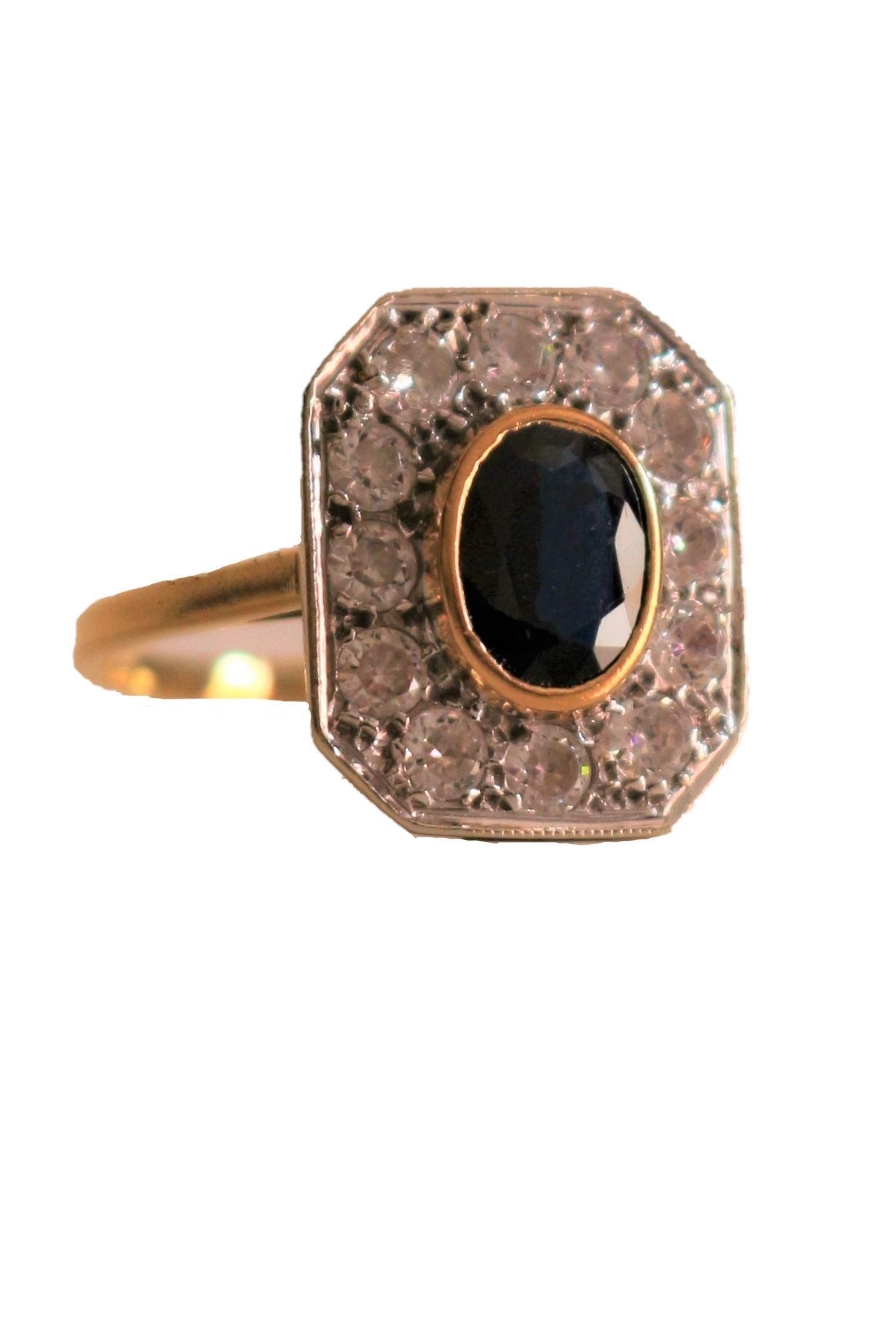 Bague Art Déco Saphir à Pans Coupés