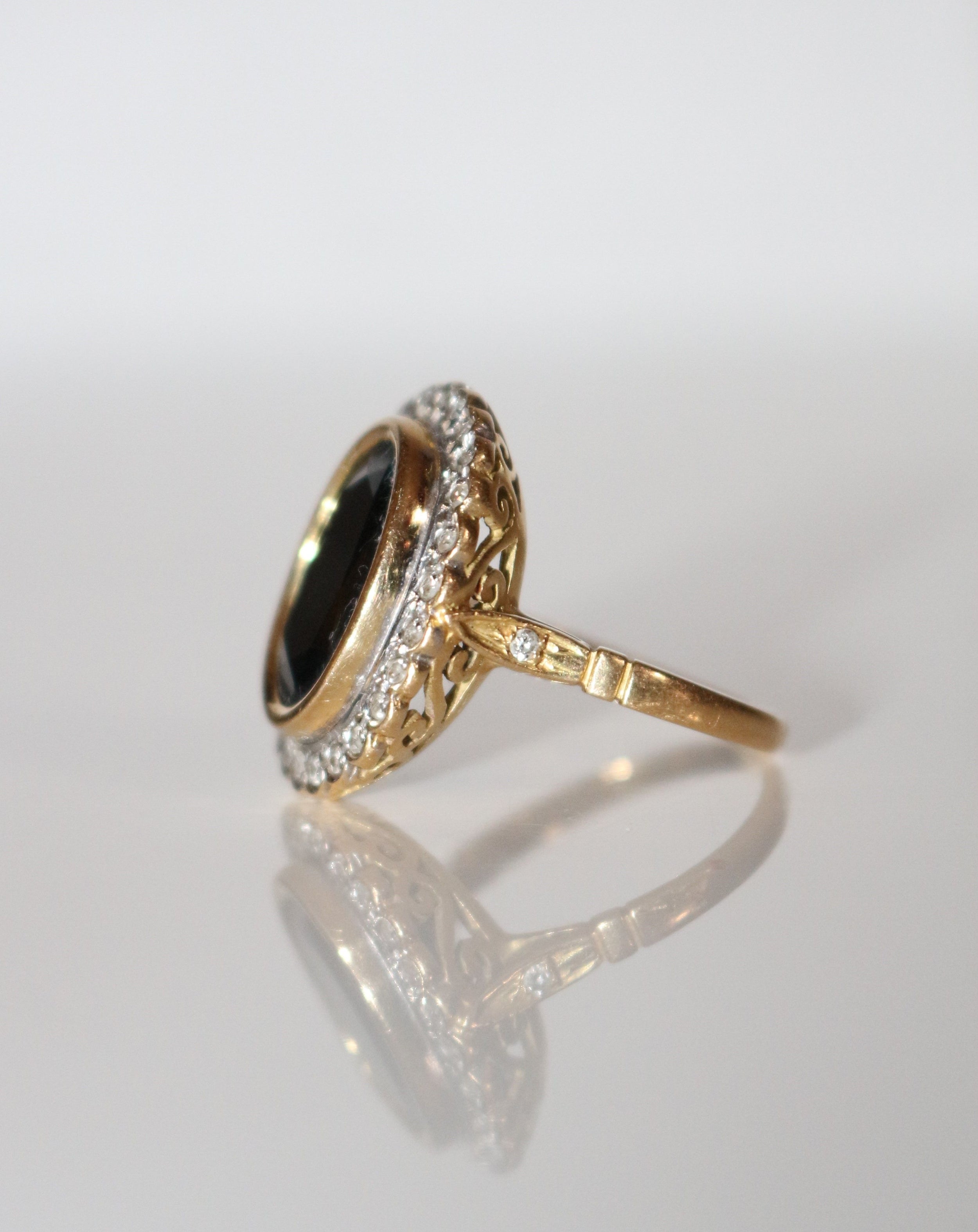 Bague Pompadour Saphir Diamants