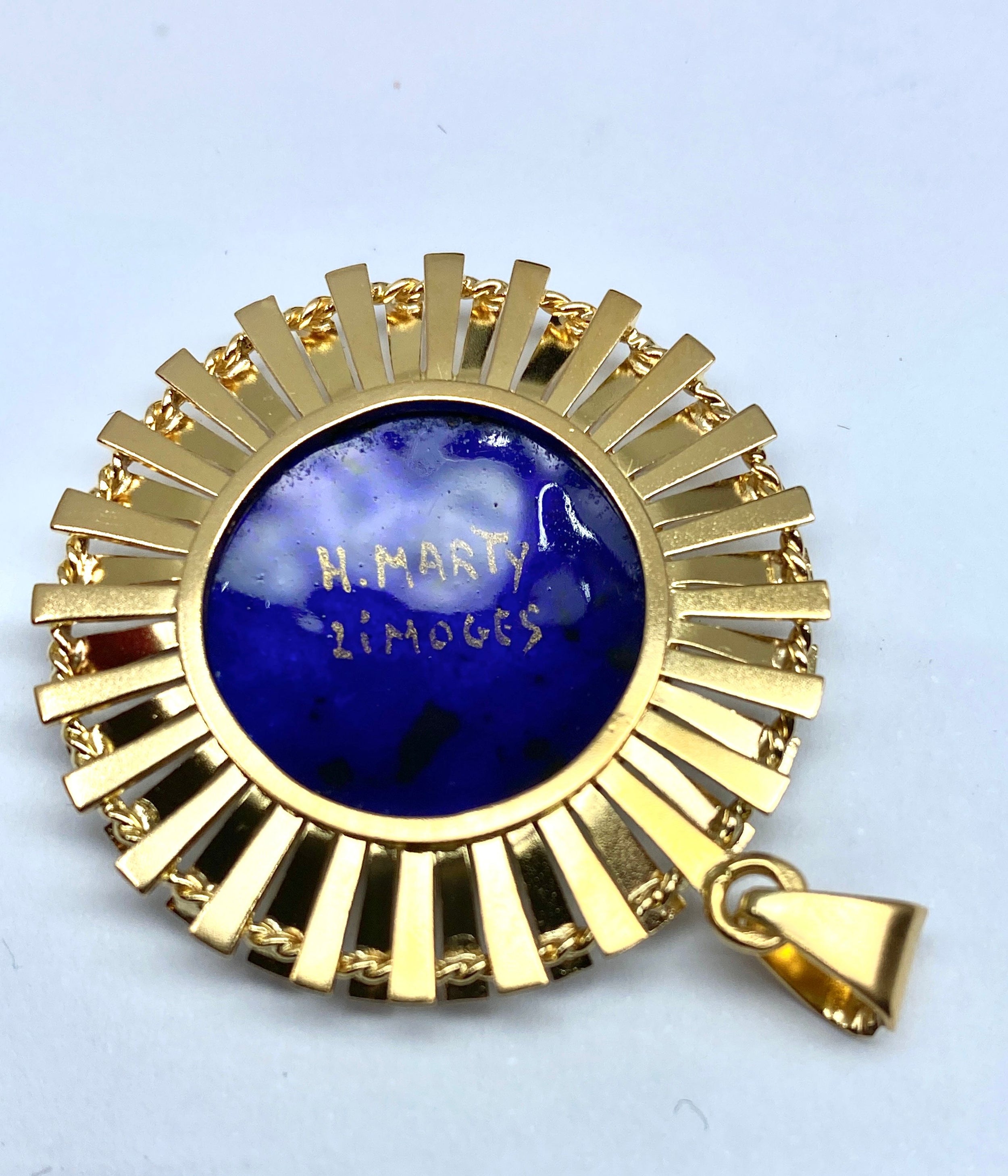 Sun pendant in 18-carat gold: Limoges blue enamel H.MARTY