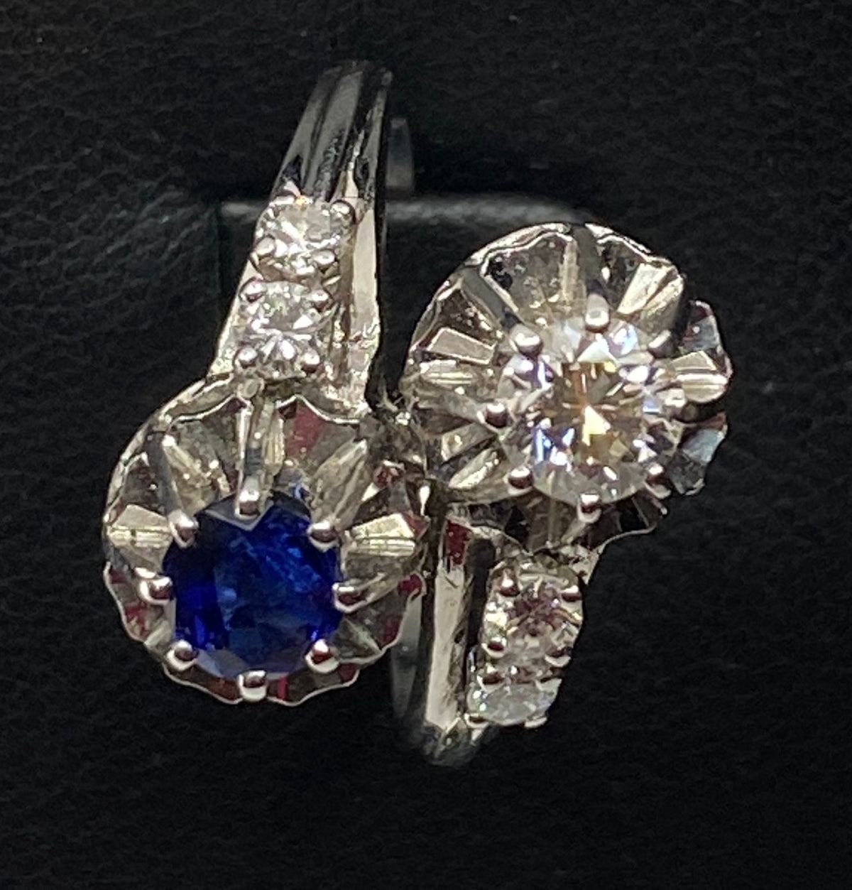 Bague en or 18 carats, toi et moi en diamants et Saphir