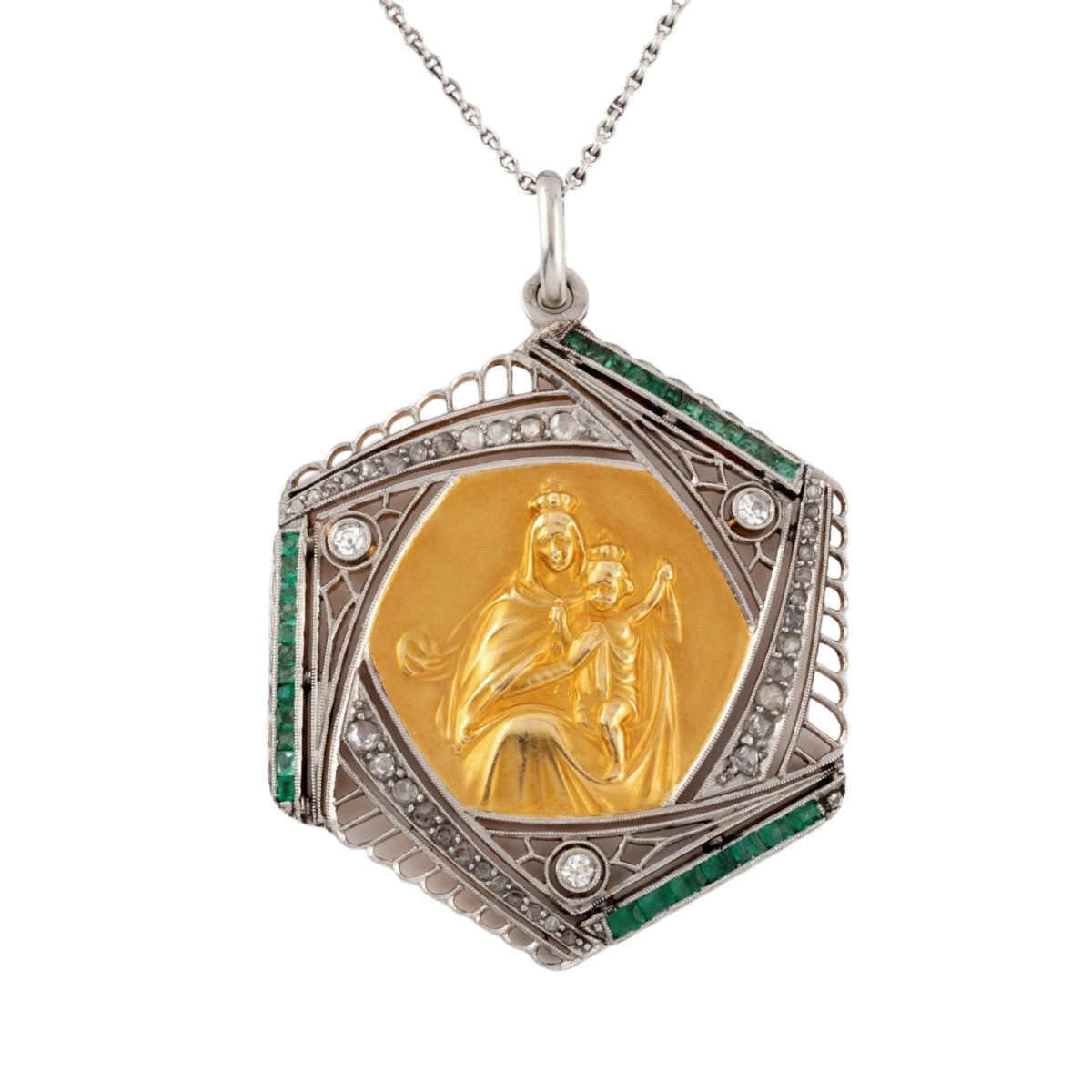 Médaille ajourée en or gris et diamant représentent la vierge et l'enfant - Castafiore