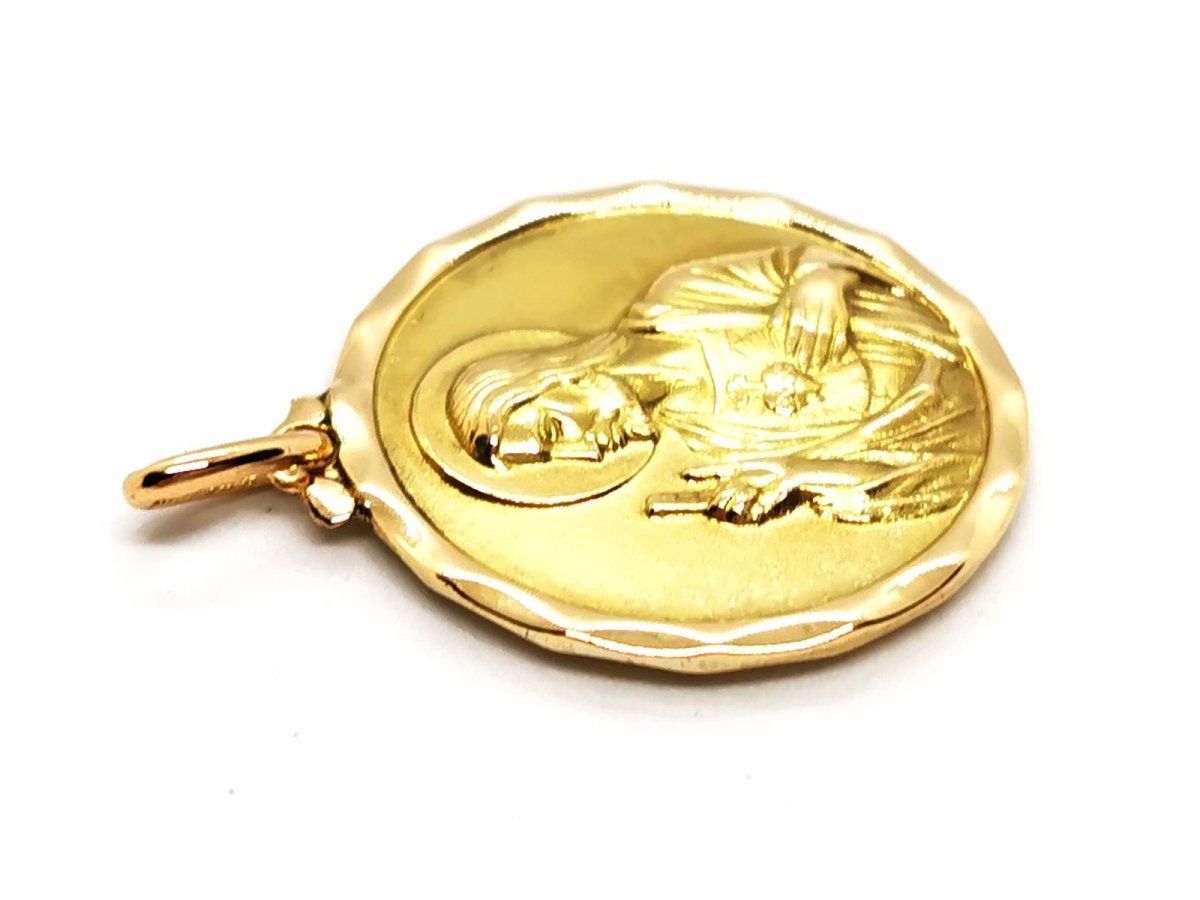 Médaille Christ en or jaune - Castafiore