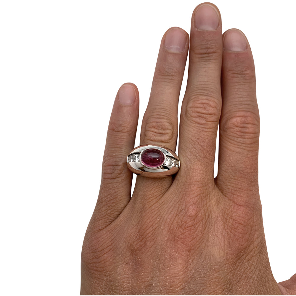 Bague en or blanc, tourmaline rose et diamants