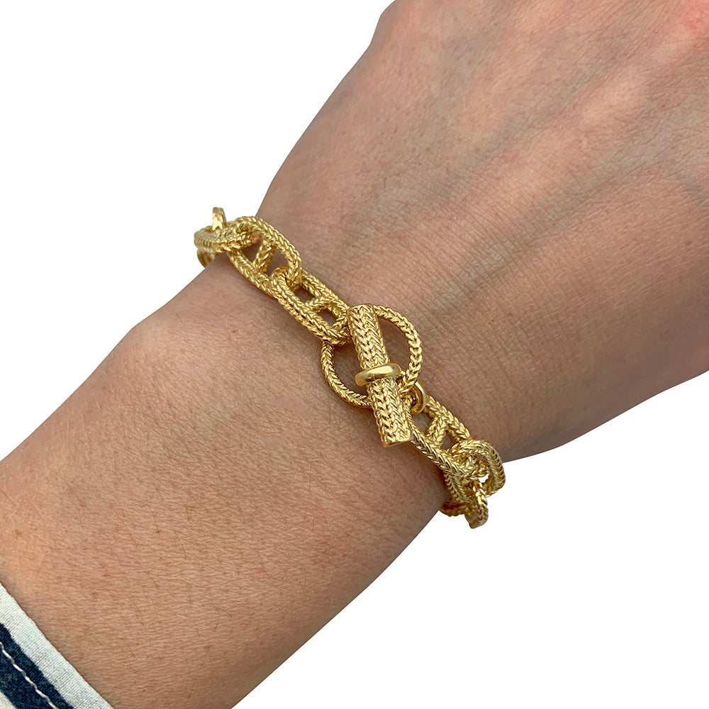 Yellow gold bracelet, navy mesh