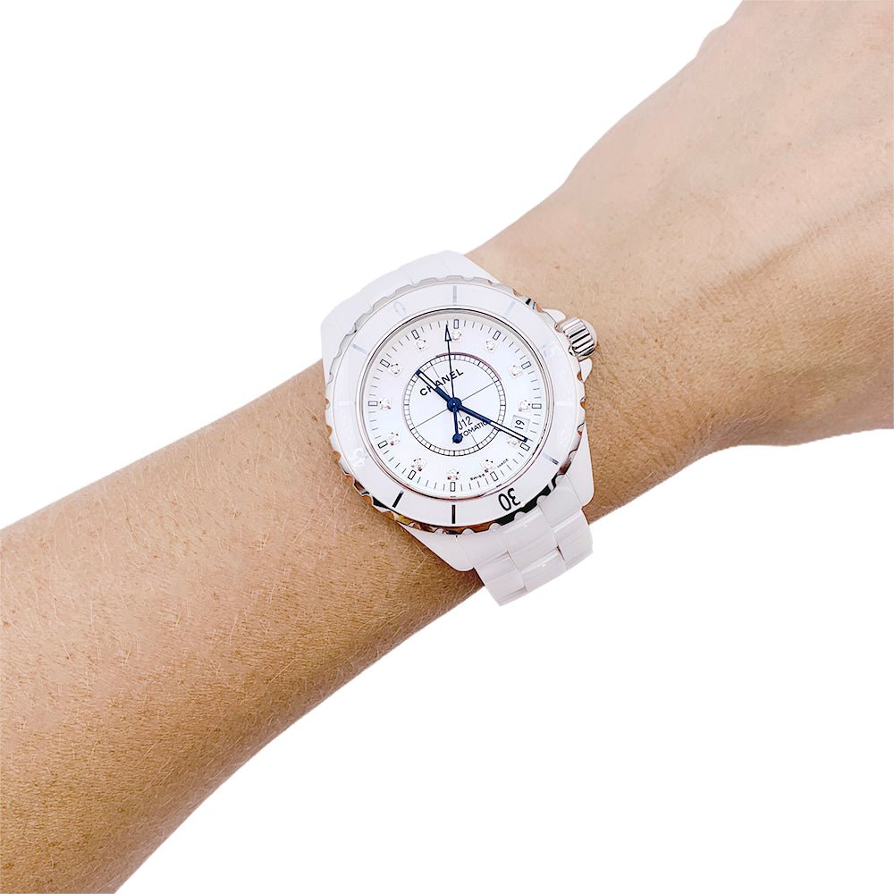 Montre CHANEL "J12" automatique en céramique blanche - Castafiore