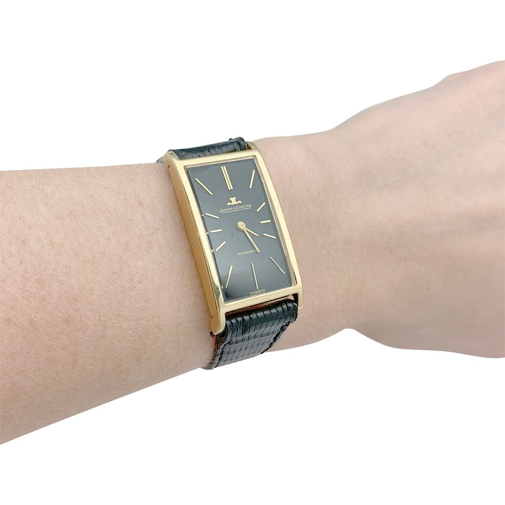 Montre JAEGER LECOULTRE, or jaune, cuir. - Castafiore