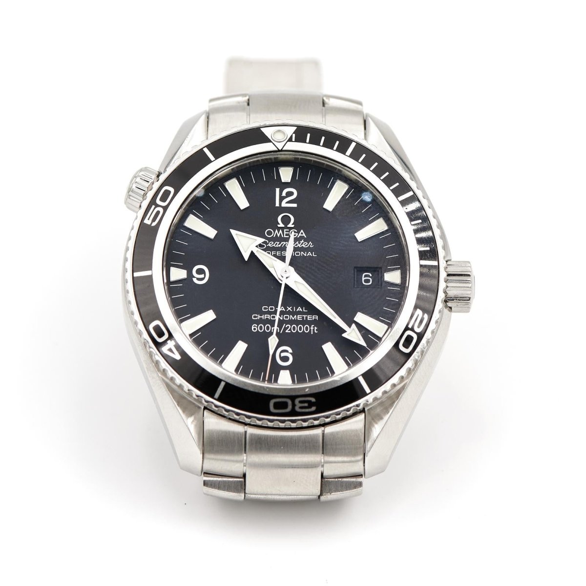 Montre OMEGA "Planet Ocean Seamaster", en acier - Castafiore