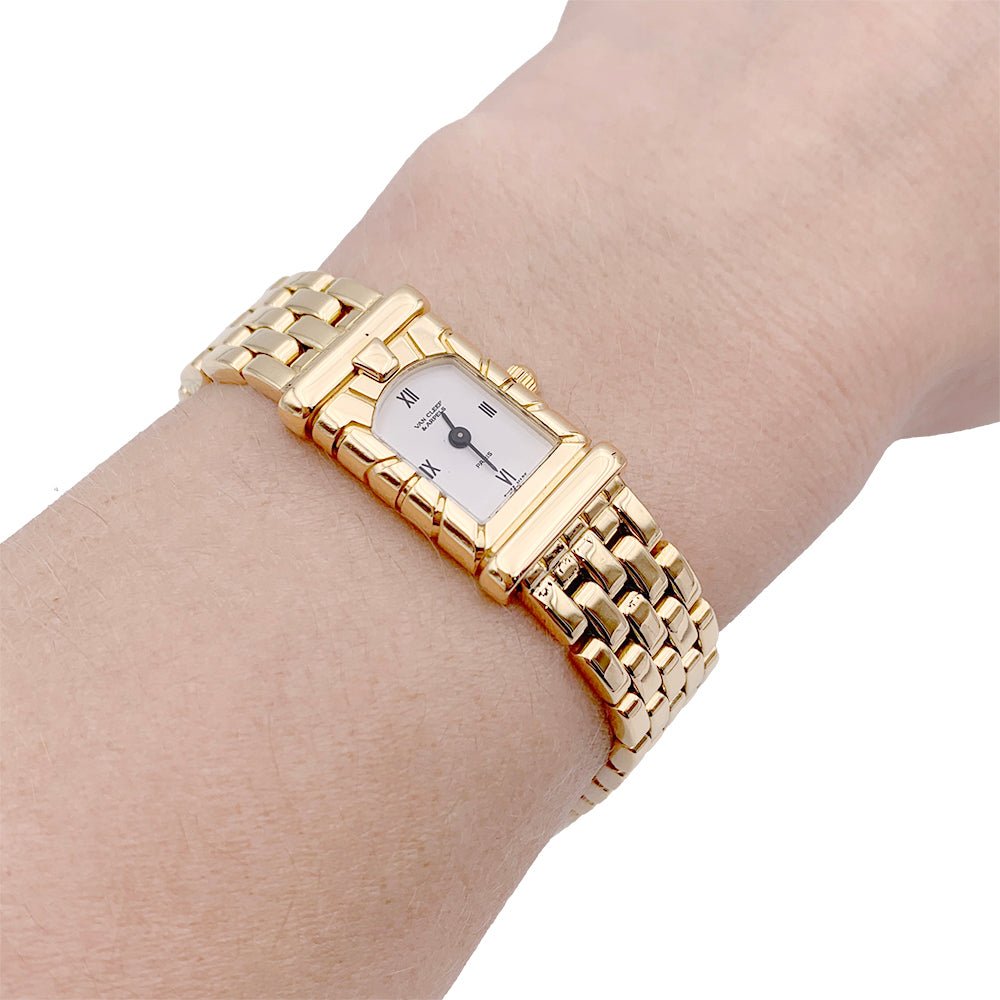 Montre VAN CLEEF & ARPELS en or jaune - Castafiore