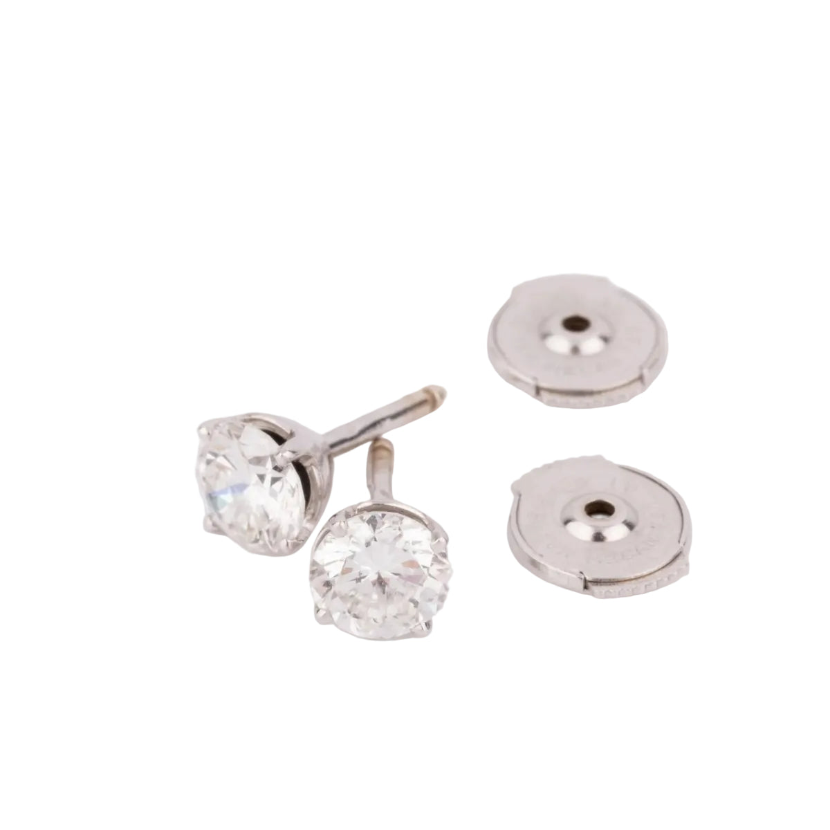 Paire de puce en diamant sur or gris 4 griffes - Castafiore