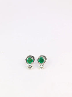 Paire de puces d'oreilles vintage en or blanc, diamants et émeraudes - Castafiore