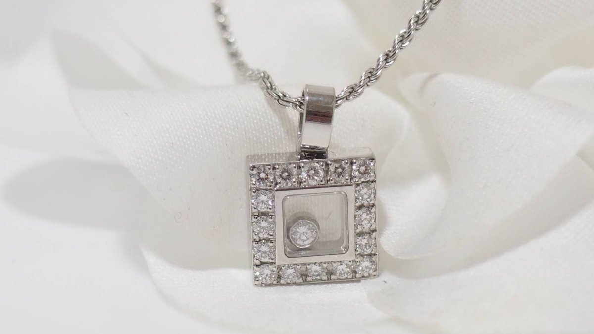 Pendentif CHOPARD Happy Diamonds