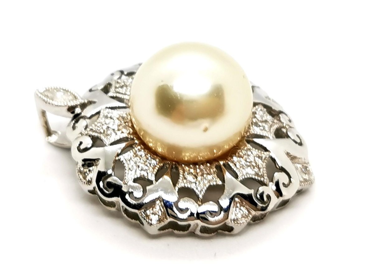 Pendentif en or blanc, diamants et perle - Castafiore