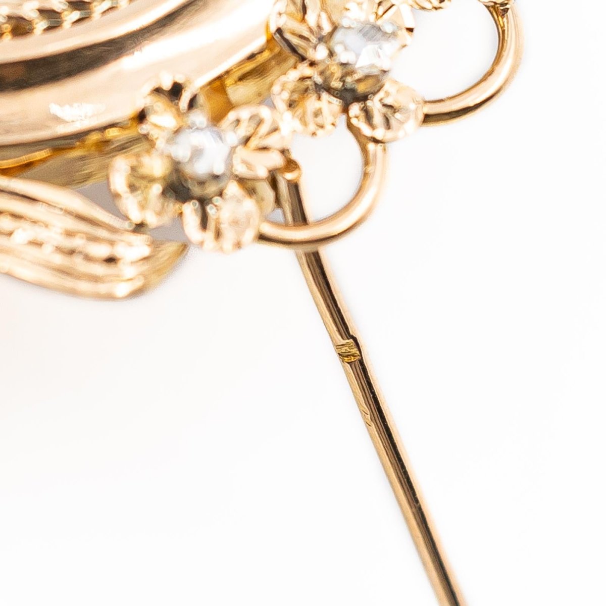 Pendentif en or jaune, perle et diamants - Castafiore