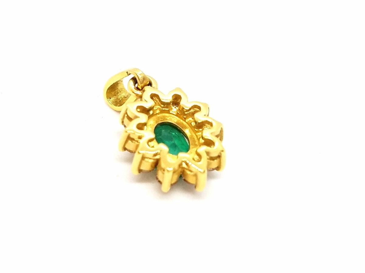 Pendentif fleur en or jaune et émeraude - Castafiore