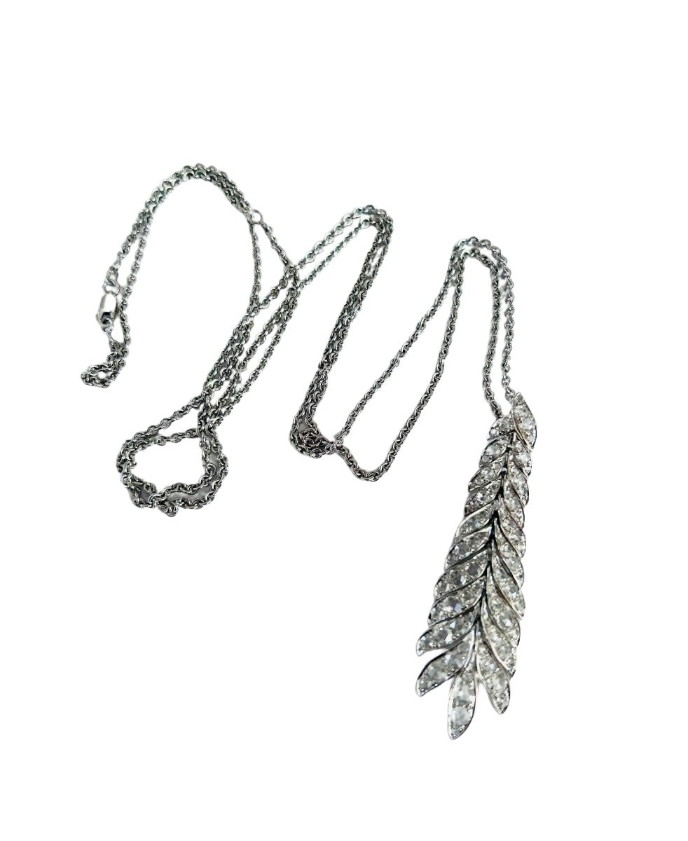 Pendentif "Plume" articulé en or blanc et diamants de taille rose - Castafiore