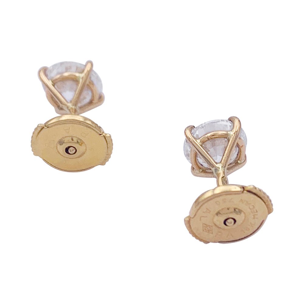 Puces d'oreilles en or jaune, diamants. - Castafiore