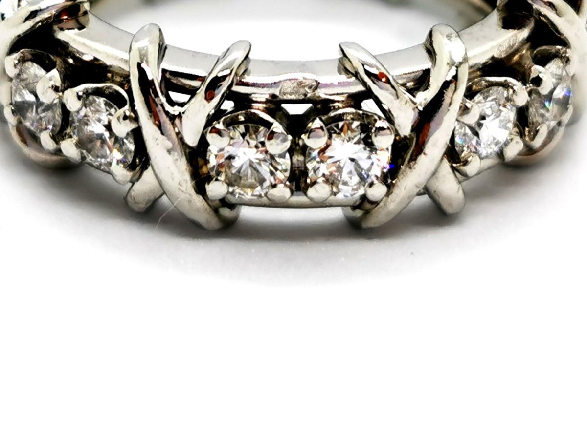 TIFFANY & CO. Bague Alliance Sixteen Stone Platine Diamant - Castafiore